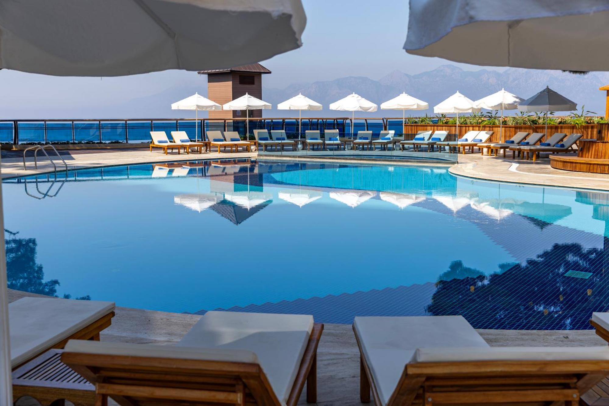 Delta Hotels By Marriott Antalya Lara - Adult Only Eksteriør bilde